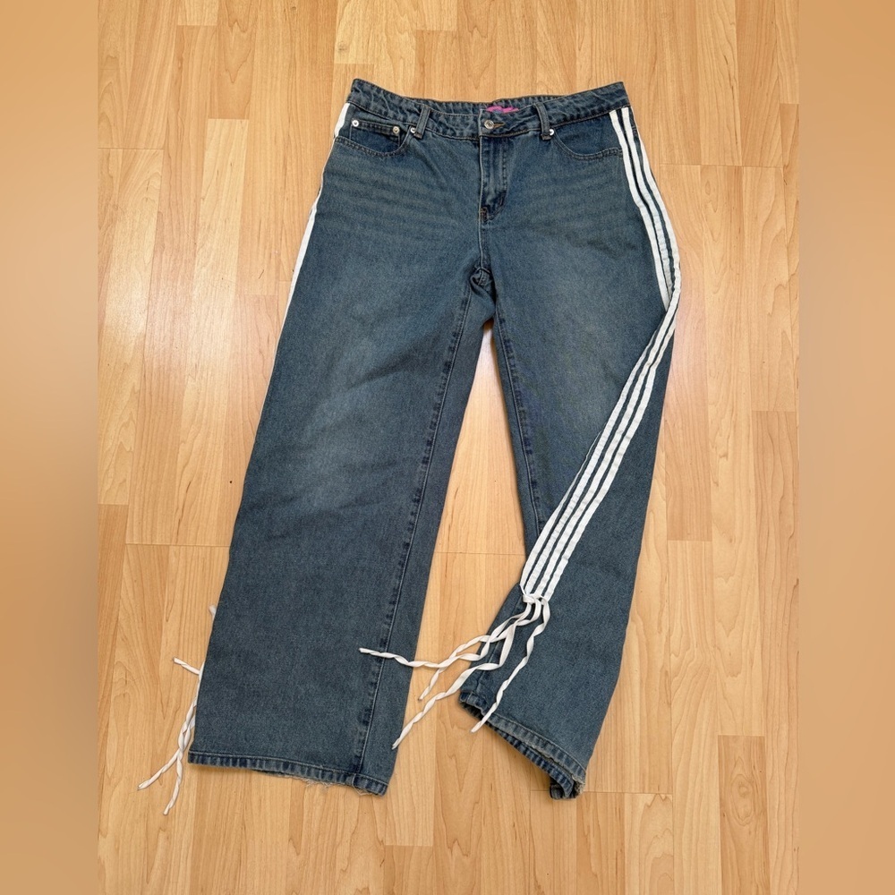 Edikted Blue Jeans with Ribbon White Stripes Size L